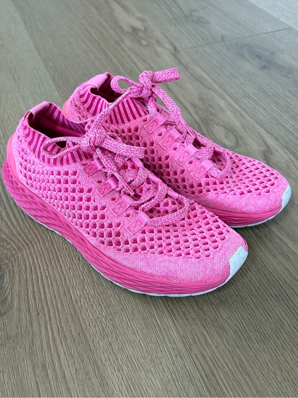 NOBULL Pink Knit Ripstop Runner Shoes Women’s 8.5 / Men’s 7